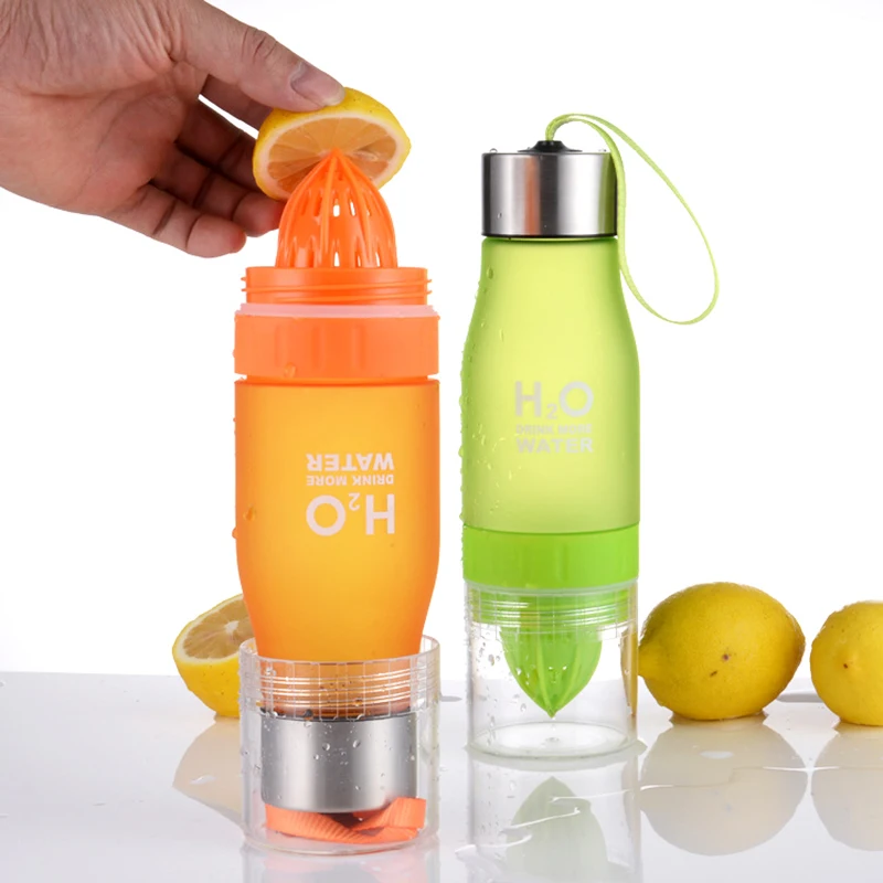 New 650ML Creative Fruit Juice Infuser Water Bottle Plastic Portable With Rope Lemon Juice Bottle For Water Outdoor Shaker Sport
New 650ML Creative Fruit Juice Infuser Water Bottle Plastic Portable With Rope Lemon Juice Bottle For Water Outdoor Shaker Sport