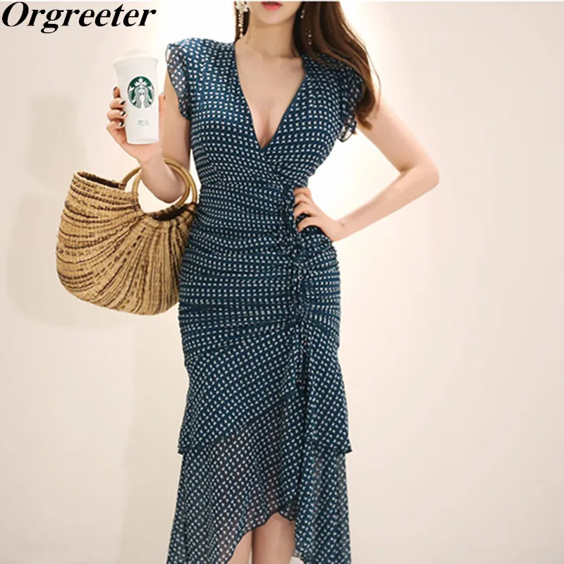 Chiffon Print Bodycon Dress 2018 Summer Dress for Women Sexy V-neck Sleeveless Pleated Ruffled Fishtail Dress Female
Chiffon Print Bodycon Dress 2018 Summer Dress for Women Sexy V-neck Sleeveless Pleated Ruffled Fishtail Dress Female