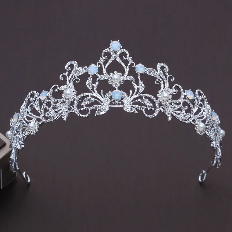 Unique Light Blue Crystal Bridal Tiaras Crown Princess Rhinestone Pageant Crowns Wedding Hair Accessories Bride Hair Ornaments
Unique Light Blue Crystal Bridal Tiaras Crown Princess Rhinestone Pageant Crowns Wedding Hair Accessories Bride Hair Ornaments