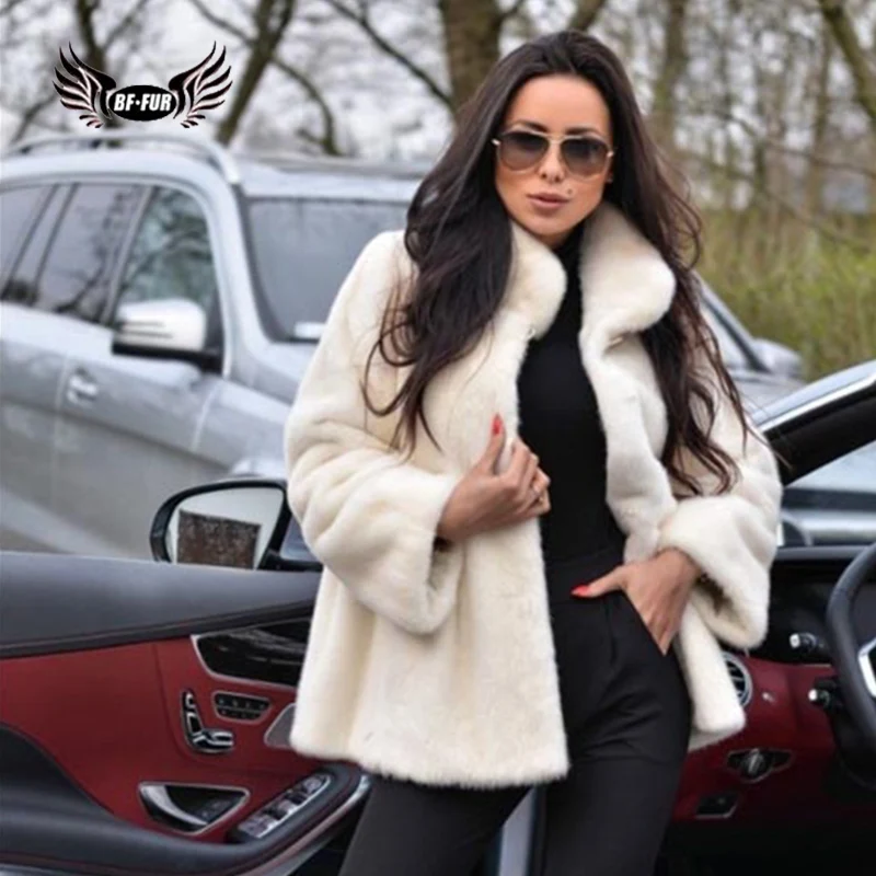 BFFUR 2019 New Winter Woman Natural Mink Fur Coats With Turn-down Collar Plus Size Parka Fashion Slim Fur O-Neck Harajuku Tops
BFFUR 2019 New Winter Woman Natural Mink Fur Coats With Turn-down Collar Plus Size Parka Fashion Slim Fur O-Neck Harajuku Tops