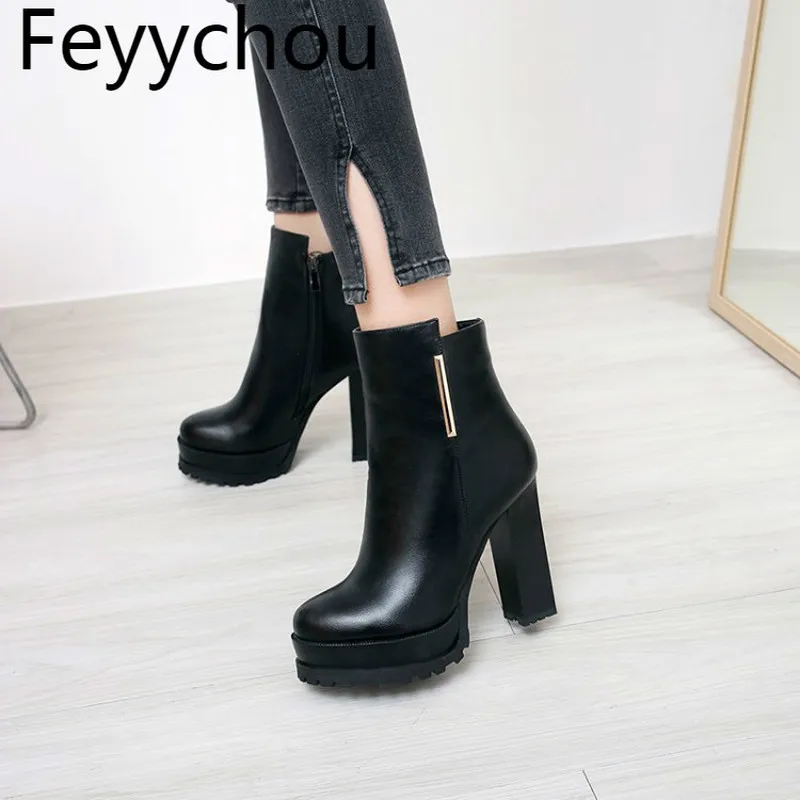 Women Boots Autumn Winter Warm Flock 2018 New Sexy Fashion Mid-calf Zip Motorcycle Boot Red Black High-heeled Martin Shoes
Women Boots Autumn Winter Warm Flock 2018 New Sexy Fashion Mid-calf Zip Motorcycle Boot Red Black High-heeled Martin Shoes