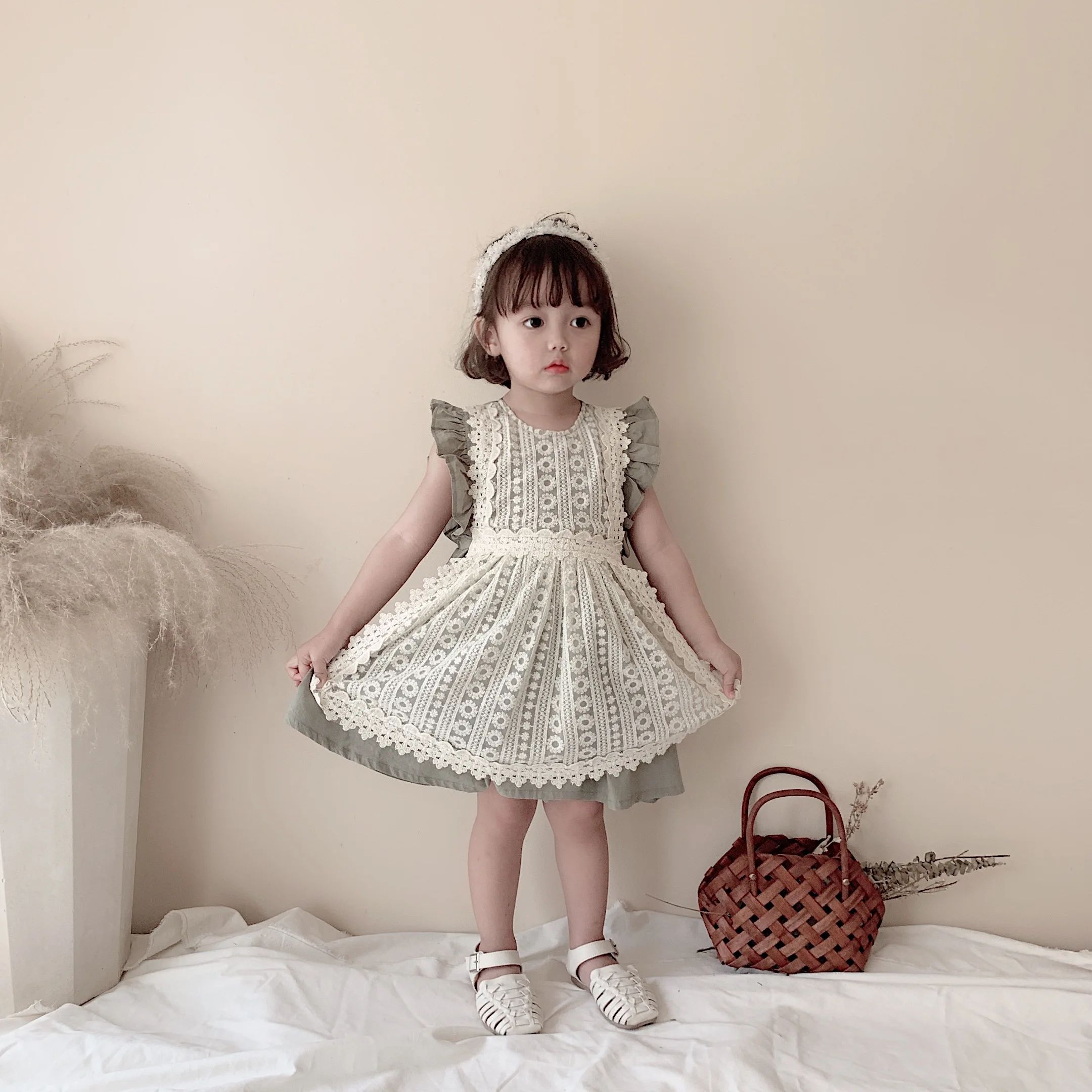 children's dress girls Korean version 2019 new summer princess baby maid fashion princess dress girls party dresses kids
children's dress girls Korean version 2019 new summer princess baby maid fashion princess dress girls party dresses kids
