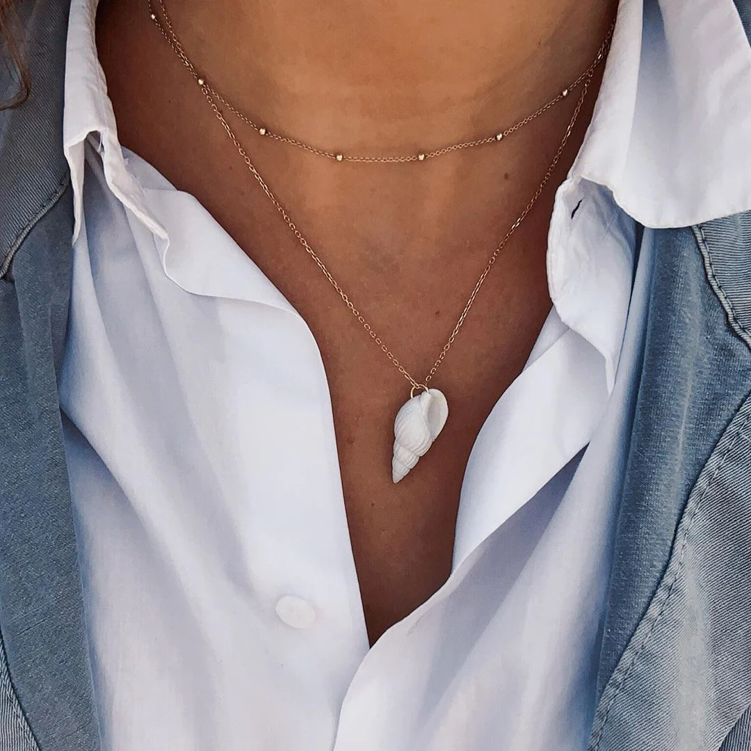 2 Layers Sea Shell Pendant Necklaces Natural Cowrie Conch Gold Women Seashell Multilayer Choker Necklace Bohemian Party Jewelry
2 Layers Sea Shell Pendant Necklaces Natural Cowrie Conch Gold Women Seashell Multilayer Choker Necklace Bohemian Party Jewelry