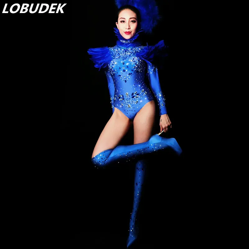 Feather Shining stone sexy female bodysuit Bright crystals Rompers jumpsuit singer nightclub bar costumes show DJ DS prom party
Feather Shining stone sexy female bodysuit Bright crystals Rompers jumpsuit singer nightclub bar costumes show DJ DS prom party