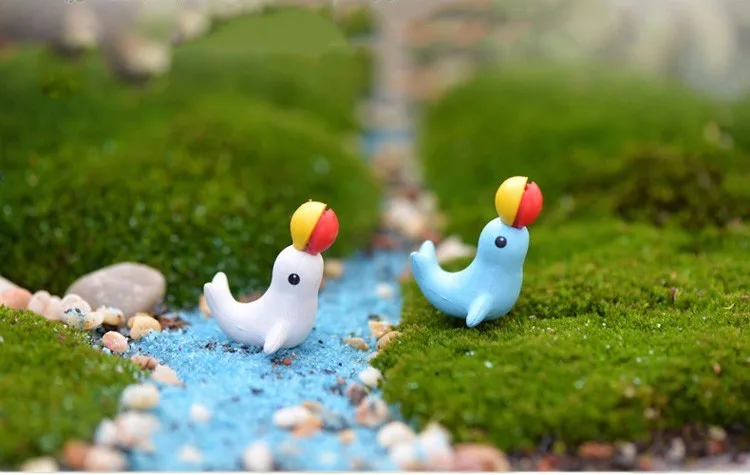 BAIUFOR Mini Animals Miniature Fairy Garden Miniaturas Micro Moss Landscape diy Terrarium Accessories Figurines for Home Decor BAIUFOR Mini Animals Miniature Fairy Garden Miniaturas Micro Moss Landscape diy Terrarium Accessories Figurines for Home Decor