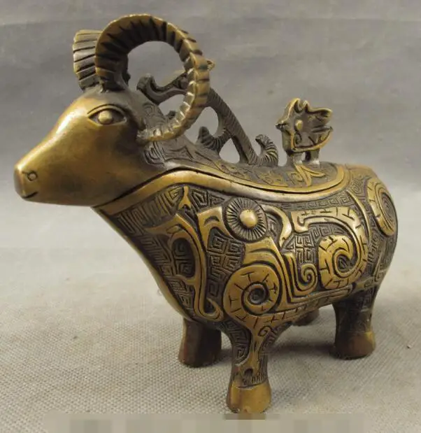 S02641 Folk Chinese Bronze Carved Animals Goat Sheep Zun Statue Incense Burner Censer B0403
S02641 Folk Chinese Bronze Carved Animals Goat Sheep Zun Statue Incense Burner Censer B0403