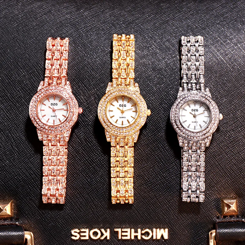 New Luxury Ladies Dress Crystal Watch Women Quartz Wristwatches Steel Belt Small Clock Fashion Diamond Ladies Starry Sky Watch
New Luxury Ladies Dress Crystal Watch Women Quartz Wristwatches Steel Belt Small Clock Fashion Diamond Ladies Starry Sky Watch