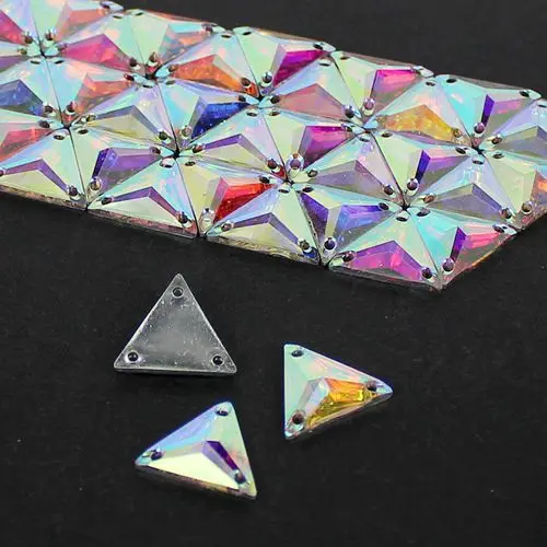 Wholesale Tri-angle Sew On Stone Crystal Clear AB Color 12mm,16mm,22mm Glass Sewing Crystal beads Flatback with 3holes
Wholesale Tri-angle Sew On Stone Crystal Clear AB Color 12mm,16mm,22mm Glass Sewing Crystal beads Flatback with 3holes