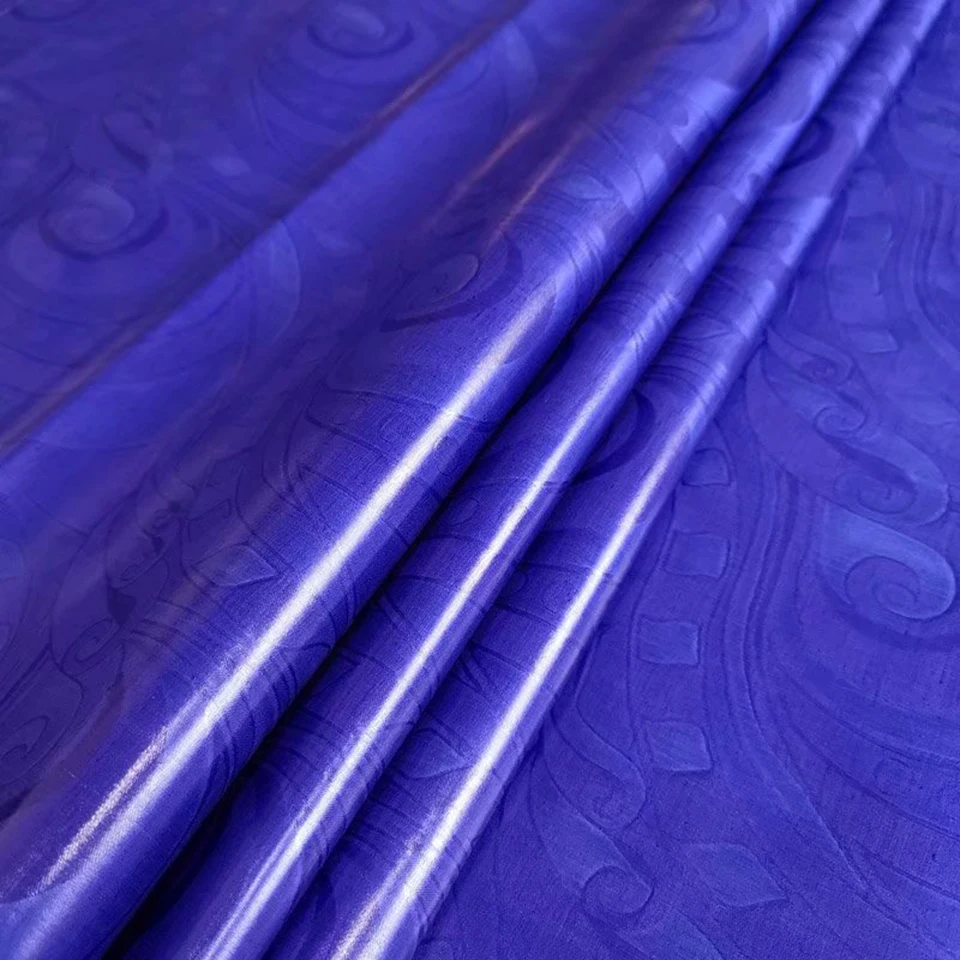 Latest Blue African Brocade Damask Fabric Sold By 10 Yards Quality BAZIN RICHE Cotton Damask Fabric For African Dress YBGBZ-33
Latest Blue African Brocade Damask Fabric Sold By 10 Yards Quality BAZIN RICHE Cotton Damask Fabric For African Dress YBGBZ-33