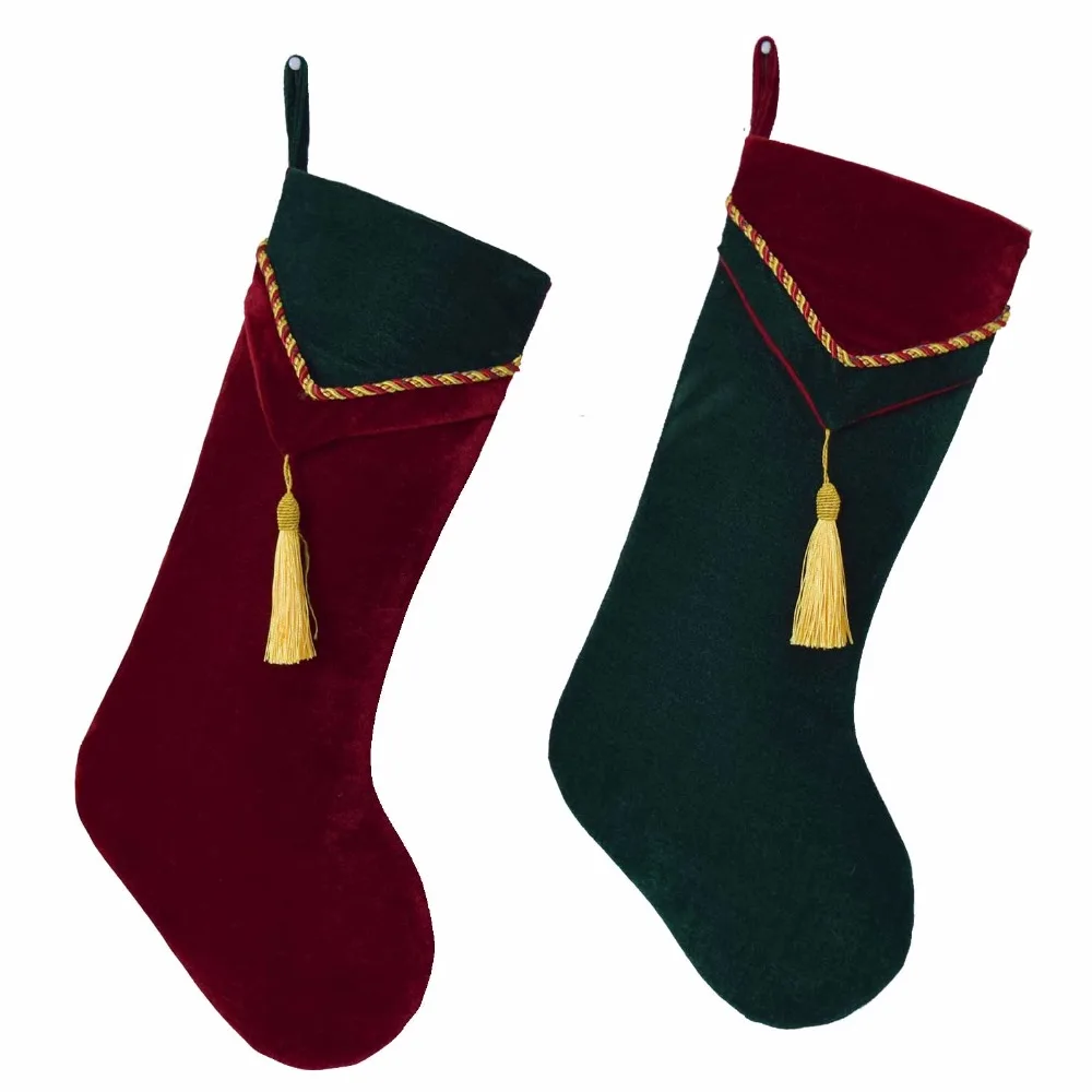 New arrvial Set of 2 pcs Red & Green Velvet Stocking with tassel decoration Socks Christmas stocking P8045
New arrvial Set of 2 pcs Red & Green Velvet Stocking with tassel decoration Socks Christmas stocking P8045