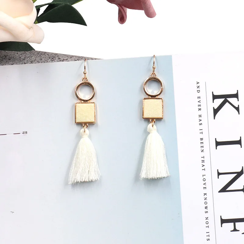 EAR2328