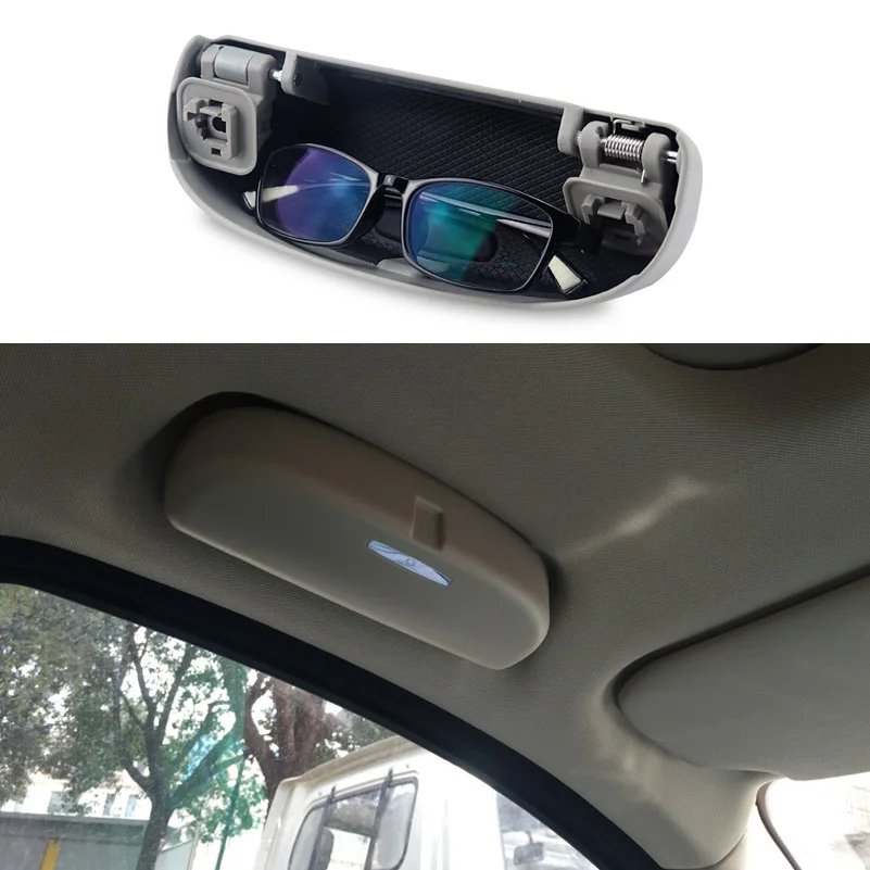 Car Sunglasses Box Case Glasses Holder for BMW E46 E90 E60 X5 X3 X1 E36 E53 F30 F10 F20 E87 E34 E53 E70 E92 E30 G30 E88 E82
Car Sunglasses Box Case Glasses Holder for BMW E46 E90 E60 X5 X3 X1 E36 E53 F30 F10 F20 E87 E34 E53 E70 E92 E30 G30 E88 E82