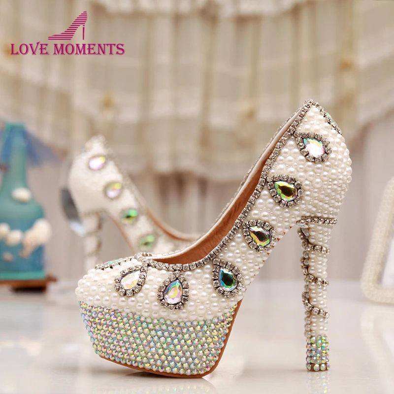 Фото Свадебные туфли с кристаллами на каблуке AB Туфли невесты белым - купить