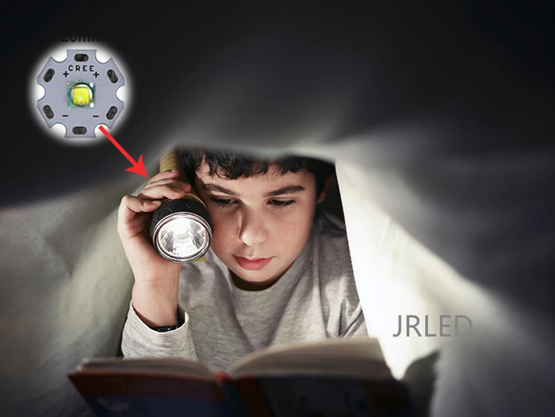 Reading Book in Darkness02