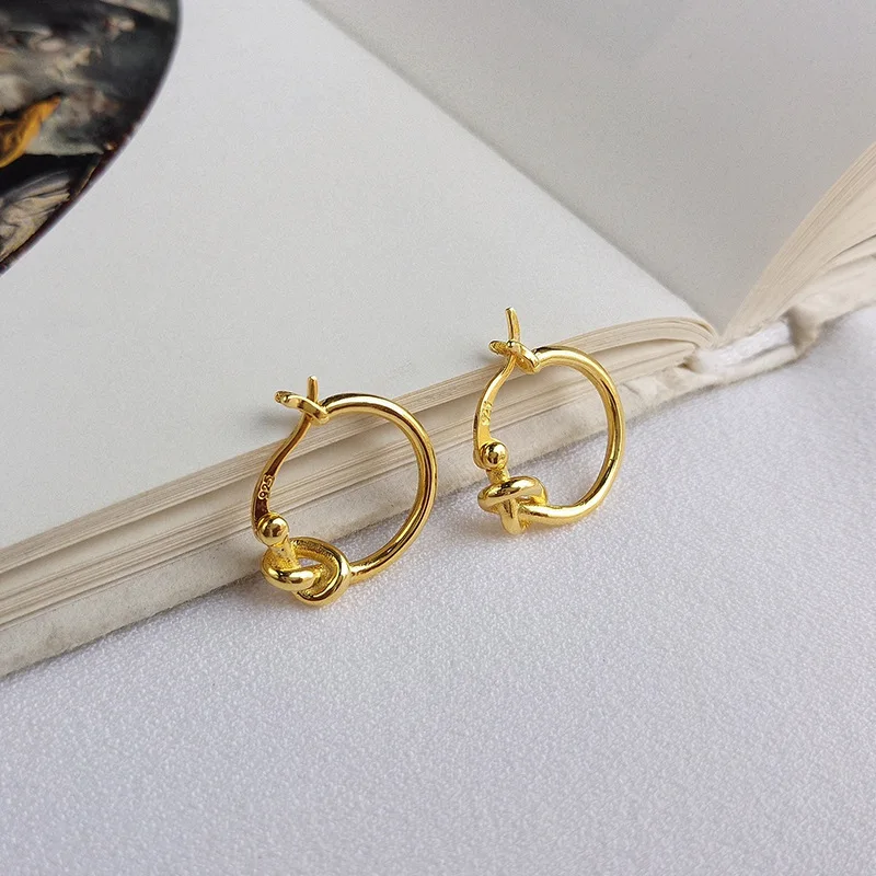 Silvology 925 Sterling Silver Tie Hoop Earrings Gold Creative Texture 2019 Fashionable Summer Earrings For Women Sexy Jewelry
Silvology 925 Sterling Silver Tie Hoop Earrings Gold Creative Texture 2019 Fashionable Summer Earrings For Women Sexy Jewelry