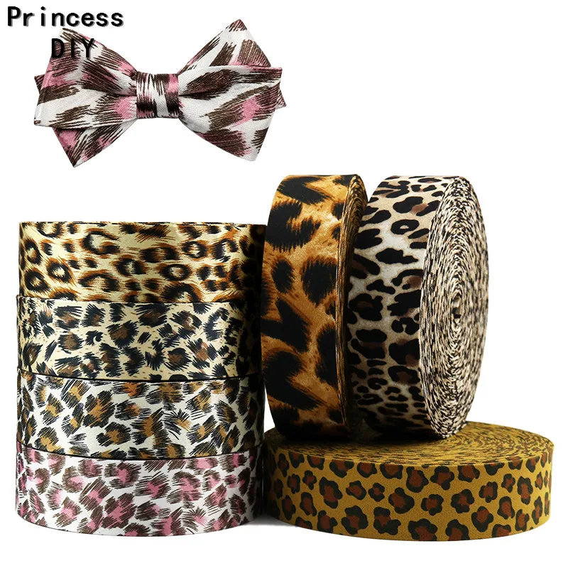 5M/Lot 10 25 40mm Hand Craft Printed Cotton Leopard Ribbon Folded Over Fabric Tape DIY Hair Bow Collar Accessories Material
5M/Lot 10 25 40mm Hand Craft Printed Cotton Leopard Ribbon Folded Over Fabric Tape DIY Hair Bow Collar Accessories Material