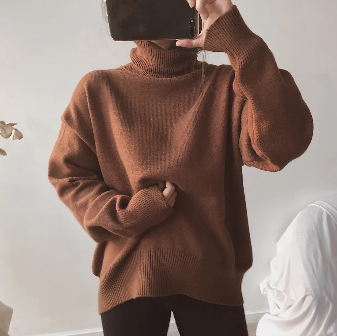 Autumn And Winter new stylish and warm rabbit hair blends thick turtleneck loose sweater women's slim thin warm sweater LFM9063
Autumn And Winter new stylish and warm rabbit hair blends thick turtleneck loose sweater women's slim thin warm sweater LFM9063