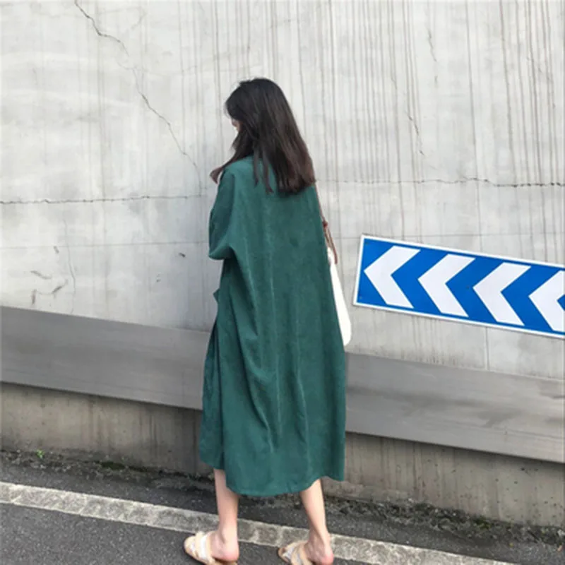 Spring Trench Coat Feminino Plus Size Loose Fashion Long Corduroy Trench Coat For Women Black Green Trench Mujer A329
Spring Trench Coat Feminino Plus Size Loose Fashion Long Corduroy Trench Coat For Women Black Green Trench Mujer A329