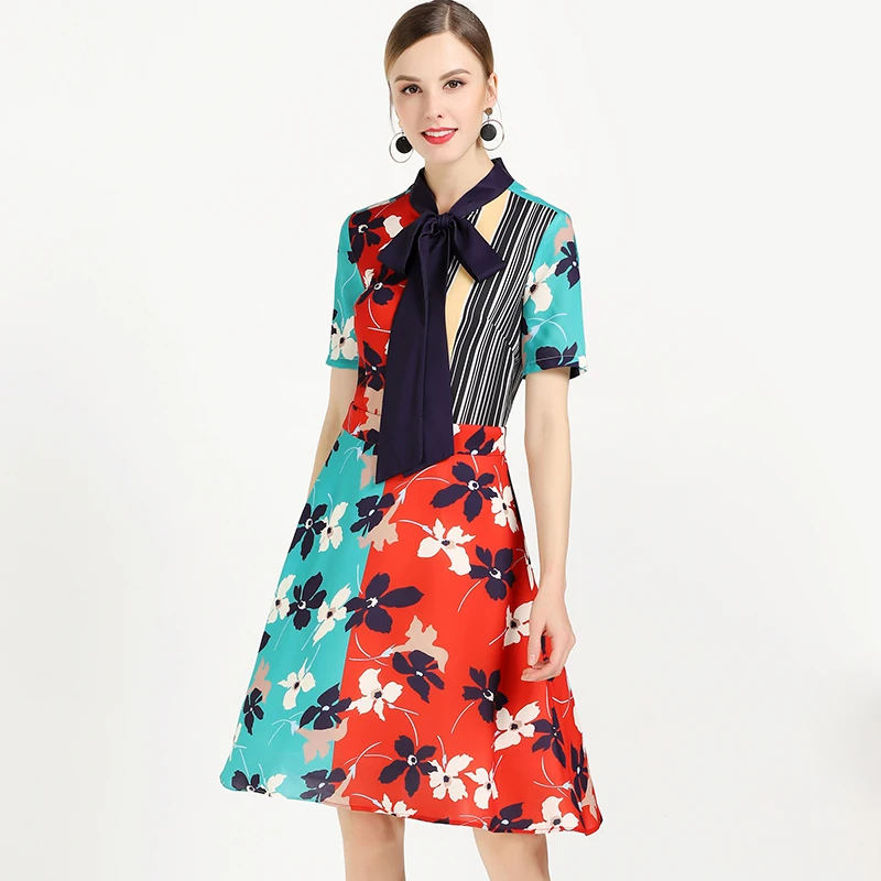 2019 Spring Pretty Print Bow Women Dress High Quality Fashion Short Sleeve Knee Length Female Sweet Cute Dress
2019 Spring Pretty Print Bow Women Dress High Quality Fashion Short Sleeve Knee Length Female Sweet Cute Dress