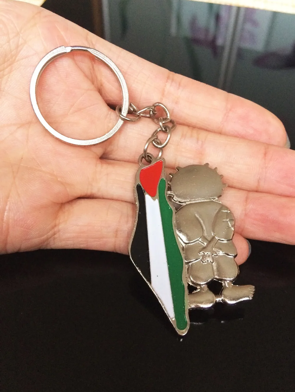 2pc/lot Palestine Flag & Hanthala (Handala)Palestinian Keychain jewelry bracelet bag keyring Map gift home-office hanging
2pc/lot Palestine Flag & Hanthala (Handala)Palestinian Keychain jewelry bracelet bag keyring Map gift home-office hanging