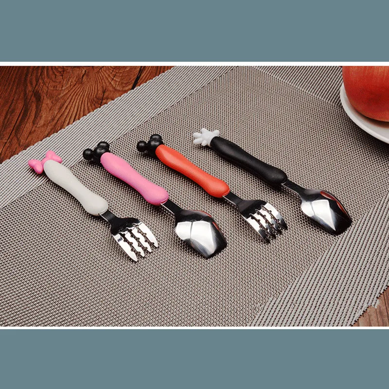 2Pcs/set Lovely 3D Mickey & Minnie Mouse Baby Kids Spoon and Fork Tableware High Quality Stainless Steel Baby Feeding Flatware
2Pcs/set Lovely 3D Mickey & Minnie Mouse Baby Kids Spoon and Fork Tableware High Quality Stainless Steel Baby Feeding Flatware