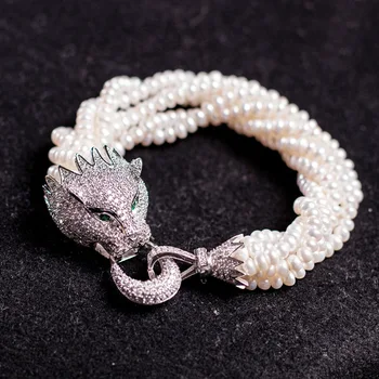 nice design 4-5mm natural freshwater pearl with charming zircon leopard head 21.5cm bracelet
nice design 4-5mm natural freshwater pearl with charming zircon leopard head 21.5cm bracelet