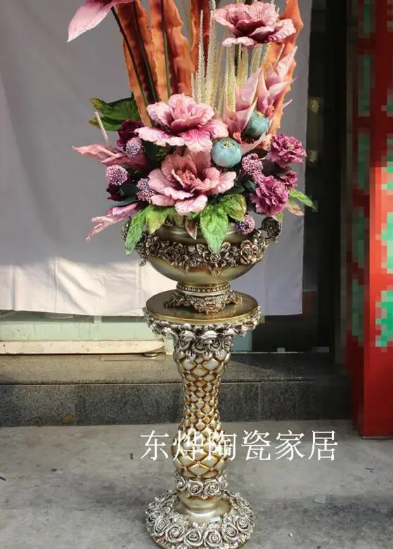 Large landing vases suite european-style living room hotel lobby department store sales department simulation flower arrangement
Large landing vases suite european-style living room hotel lobby department store sales department simulation flower arrangement
