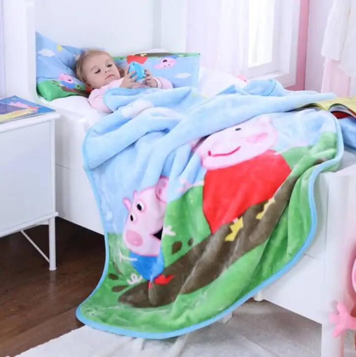 Genuine Peppa Pig 140*110cm peppa's sweet Cotton pillow + blanket suit 1set mud series peppa plush toy Children toy gift
Genuine Peppa Pig 140*110cm peppa's sweet Cotton pillow + blanket suit 1set mud series peppa plush toy Children toy gift