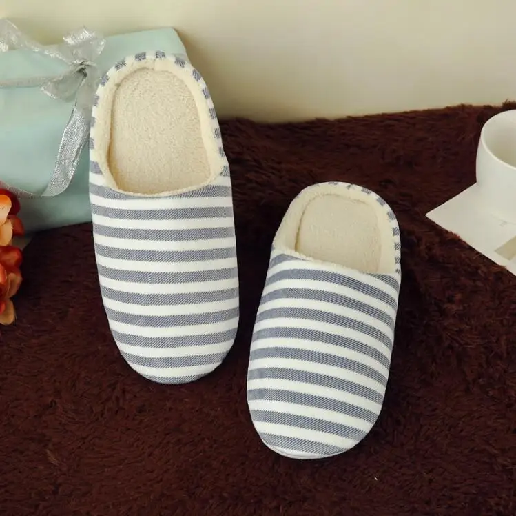 Winter Indoor Slippers for Women Plush Striped Home Shoes Lovers Floor Soft Slippers Warm Shoes Pantuflas Men Shoes Size 36-43
Winter Indoor Slippers for Women Plush Striped Home Shoes Lovers Floor Soft Slippers Warm Shoes Pantuflas Men Shoes Size 36-43