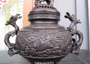 Chinese Copper Bronze Foo Dog Binaural Dragon Lion Kirin incense burner Censer
Chinese Copper Bronze Foo Dog Binaural Dragon Lion Kirin incense burner Censer