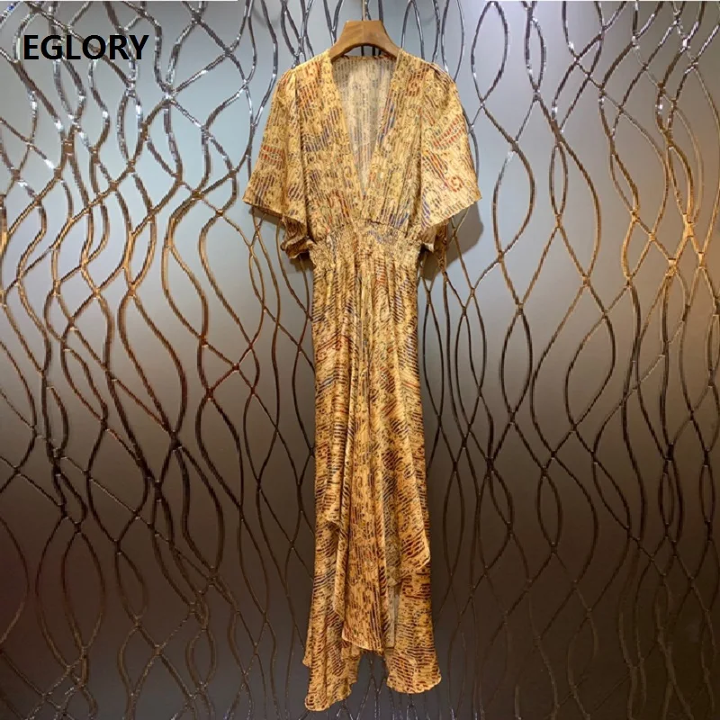 Top Quality New 2019 Autumn Long Dress Women Sexy Deep V-Neck Vintage National Style Print Batwing Sleeve Lux Party Maxi Dress
Top Quality New 2019 Autumn Long Dress Women Sexy Deep V-Neck Vintage National Style Print Batwing Sleeve Lux Party Maxi Dress