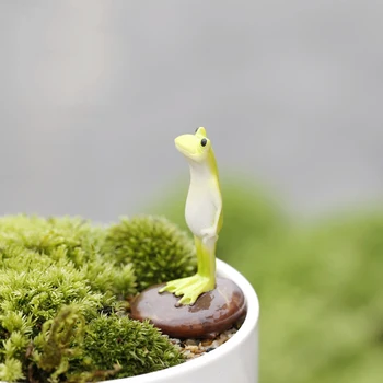 Cute Animal frog home Micro fairy garden gnomes figurines kawaii miniatures/terrarium dollhouse decor ornaments DIY accessories
Cute Animal frog home Micro fairy garden gnomes figurines kawaii miniatures/terrarium dollhouse decor ornaments DIY accessories