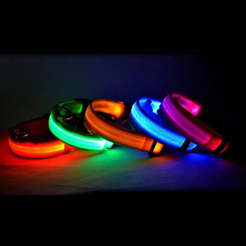 Polyester LED Pet dog Collar,Night Safety Flashing Glow In The Dark Dog Leash Dogs Luminous Fluorescent Collars Pet Supplies
Polyester LED Pet dog Collar,Night Safety Flashing Glow In The Dark Dog Leash Dogs Luminous Fluorescent Collars Pet Supplies