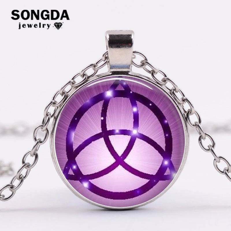 SONGDA Pagan Wheel of The Year Necklace Pentagram Witch Protection Star Amulet Crystal Glass Dome Pendant Necklace Link Chain
SONGDA Pagan Wheel of The Year Necklace Pentagram Witch Protection Star Amulet Crystal Glass Dome Pendant Necklace Link Chain
