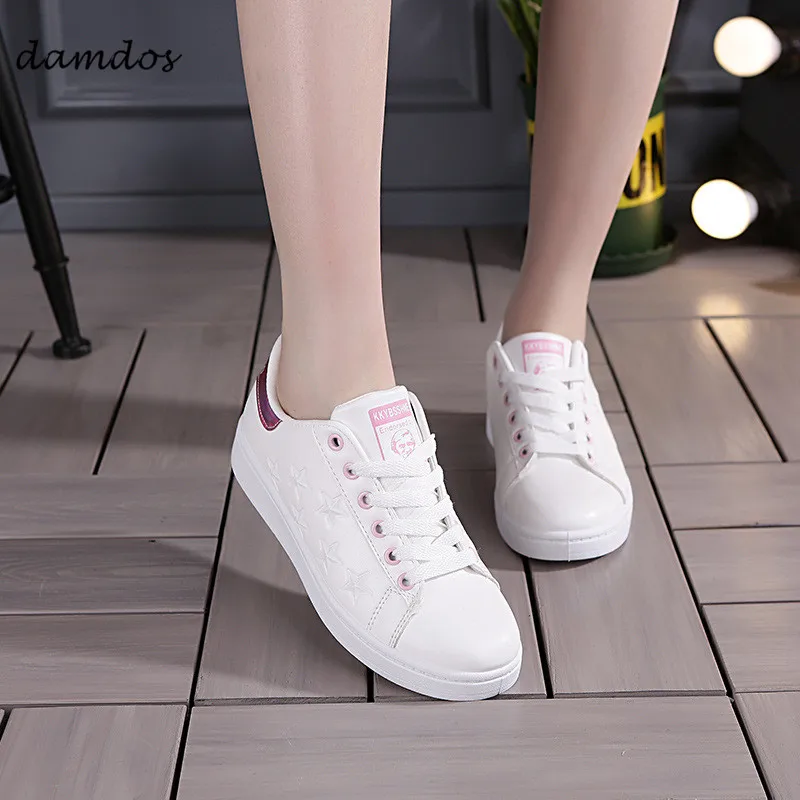 2019 Woman White Sneakers Skateboarding Shoes Sports Walking Shoes PU Leather Breathable Shoes Students White Shoes Size 35-40
2019 Woman White Sneakers Skateboarding Shoes Sports Walking Shoes PU Leather Breathable Shoes Students White Shoes Size 35-40