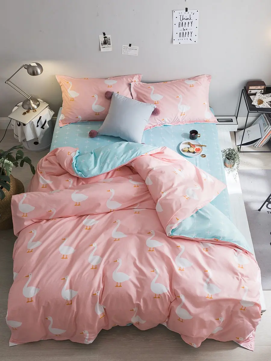 4 Pcs Duvet Cover Set Sweet Style Cartoon Likable Ducks Pattern Soft Bedding Set
4 Pcs Duvet Cover Set Sweet Style Cartoon Likable Ducks Pattern Soft Bedding Set