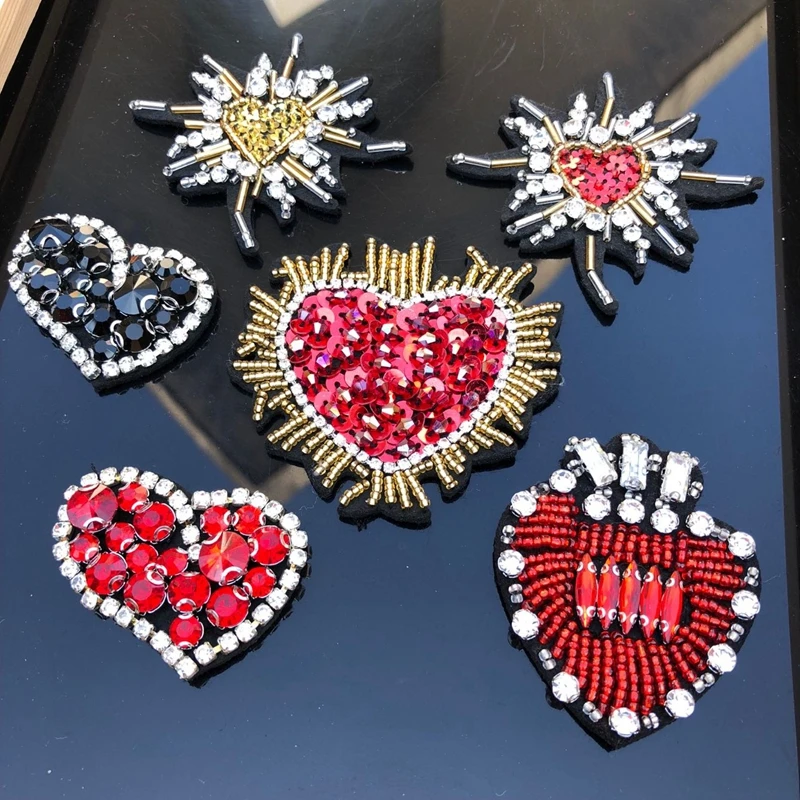 Bead On Applique Paillette love heart patches glitter Felt 3D Appliques for clothes Sewing Supplies DIY craft ornament
Bead On Applique Paillette love heart patches glitter Felt 3D Appliques for clothes Sewing Supplies DIY craft ornament