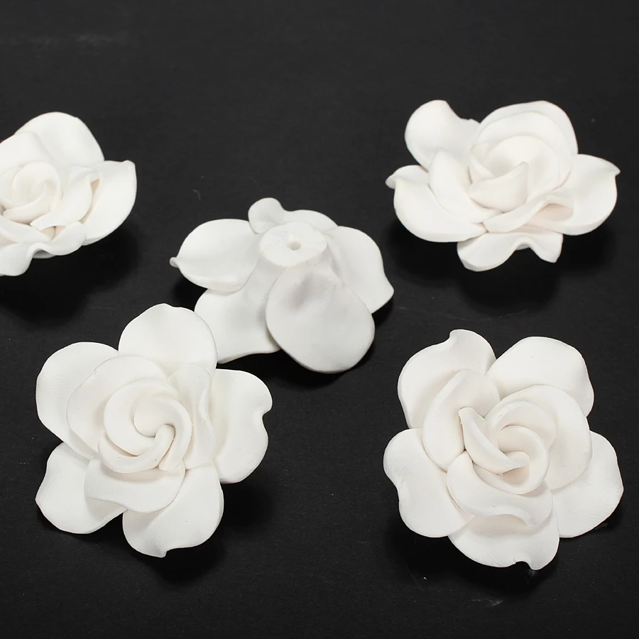 5pc/lot 50mm 3D Large Handmade Polymer Clay Fimo White Flower Rose Beads Diy Wedding Bridal Jewelry Dress Decoration Accessories
5pc/lot 50mm 3D Large Handmade Polymer Clay Fimo White Flower Rose Beads Diy Wedding Bridal Jewelry Dress Decoration Accessories