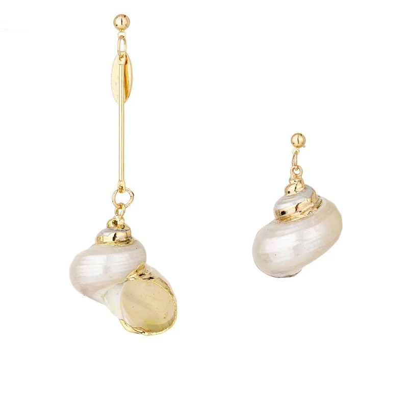 2019New Creative fashion small fresh shell earrings new conch earrings clothing accessories female gifts
2019New Creative fashion small fresh shell earrings new conch earrings clothing accessories female gifts