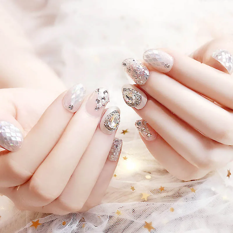 Women Fashion Shining Rhinestone False Nails Girls Transparent Color Glitter Fake Nail Round Full Cover Nail Art Tips with Glue
Women Fashion Shining Rhinestone False Nails Girls Transparent Color Glitter Fake Nail Round Full Cover Nail Art Tips with Glue