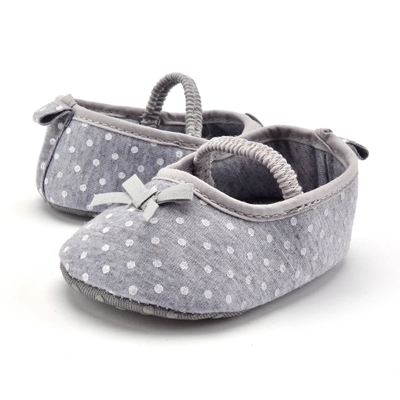 Gray Polka Dot Cotton Baby Shoes Shallow With Bowknot Non-slip Soft Newborn Kid Girl Summer Toddler Moccasin
Gray Polka Dot Cotton Baby Shoes Shallow With Bowknot Non-slip Soft Newborn Kid Girl Summer Toddler Moccasin