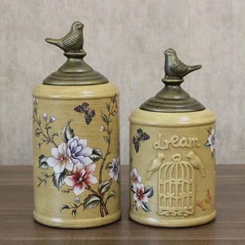 retro storage tank side cabinet decorative ceramic handicrafts of classical European style living room decoration 
retro storage tank side cabinet decorative ceramic handicrafts of classical European style living room decoration