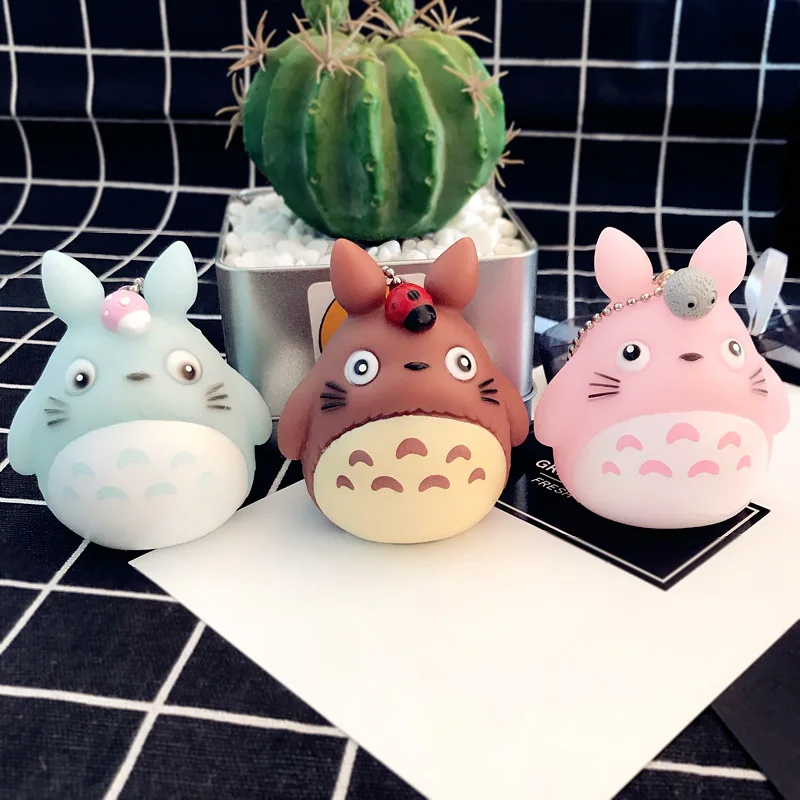 Cute My Neighbor Totoro Chinchillidae Keychain Pendant Fit For Bag Charms Purse Accessory 3 Colors Key chain For Fans
Cute My Neighbor Totoro Chinchillidae Keychain Pendant Fit For Bag Charms Purse Accessory 3 Colors Key chain For Fans