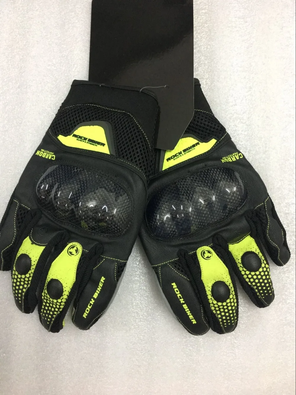 2017 ROCK BIKER Men's Summer Unlined Motorcycle Carbon Fiber Street Cruiser Biker Gloves
2017 ROCK BIKER Men's Summer Unlined Motorcycle Carbon Fiber Street Cruiser Biker Gloves