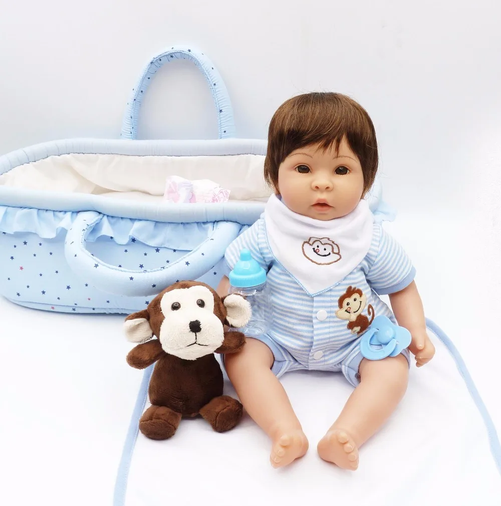Bebe reborn silicone baby dolls toys 42cm reborn baby boy with blue sleeping basket monkey plush child birthday gift toys
Bebe reborn silicone baby dolls toys 42cm reborn baby boy with blue sleeping basket monkey plush child birthday gift toys