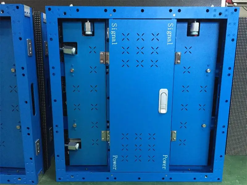 Customize 960*960mm P6 indoor SMD3528 black lamp module size 192*192 Profile aluminum led display screen advertising led poster
Customize 960*960mm P6 indoor SMD3528 black lamp module size 192*192 Profile aluminum led display screen advertising led poster