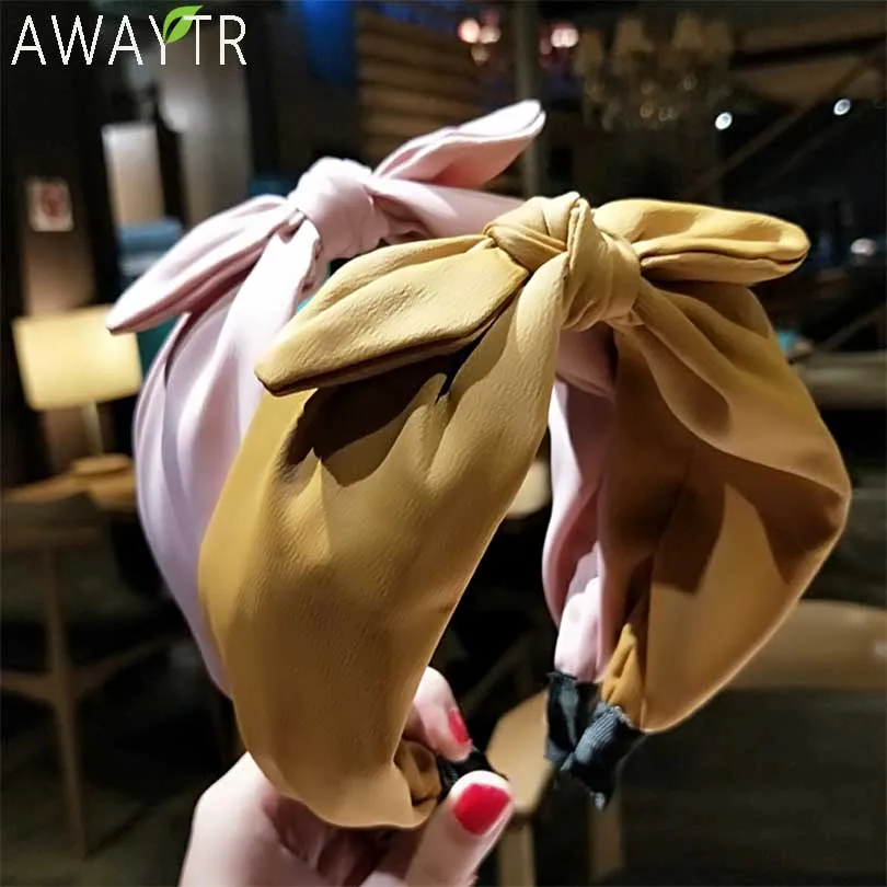 AWAYTR Korean Hairband Rabbit Ears Cloth Bow Headband Women Girls Hair Hoop Bands Hair Accessories For Girl Hairbands Headwear
AWAYTR Korean Hairband Rabbit Ears Cloth Bow Headband Women Girls Hair Hoop Bands Hair Accessories For Girl Hairbands Headwear