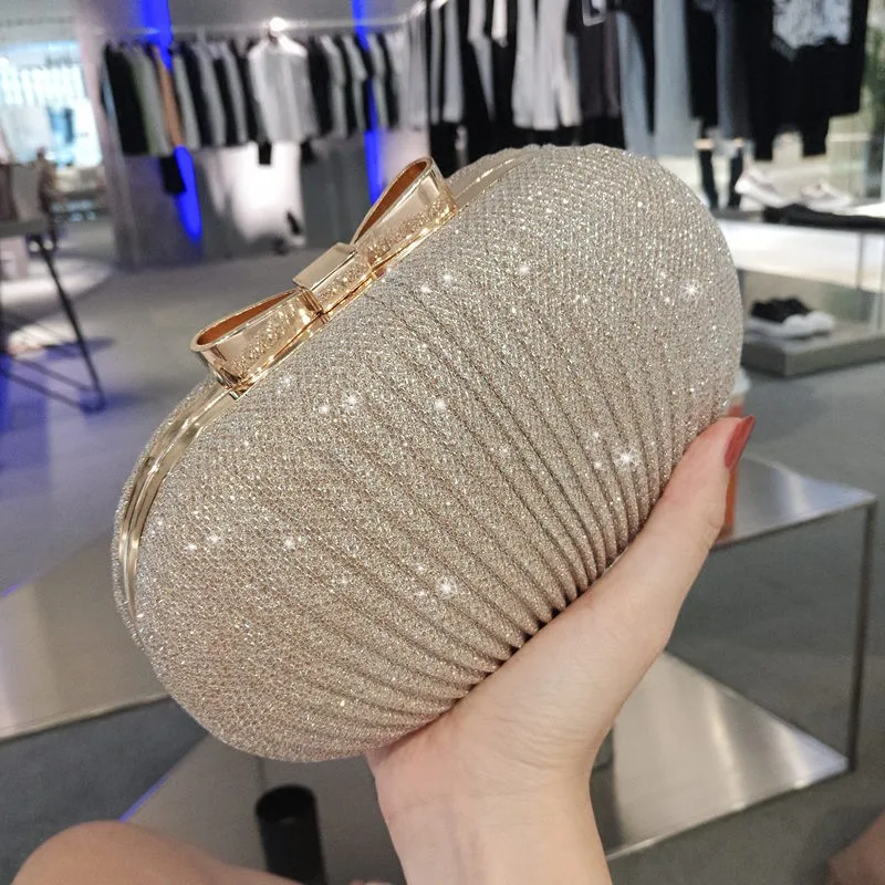 Fashion Gold Box Women Clutch Handbag Lady Pouch Purse Bags Chain Shoulder Metal Bow Evening Bag Free Shipping
Fashion Gold Box Women Clutch Handbag Lady Pouch Purse Bags Chain Shoulder Metal Bow Evening Bag Free Shipping