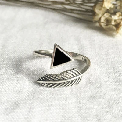Real 925 Sterling Silver Triangle Feather Rings for Women Adjustable Wedding Ring Fashion sterling-silver-jewelry Girls Gift
Real 925 Sterling Silver Triangle Feather Rings for Women Adjustable Wedding Ring Fashion sterling-silver-jewelry Girls Gift