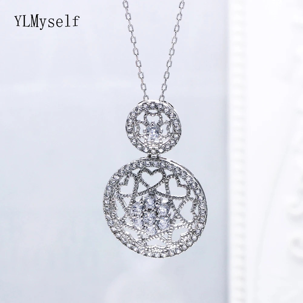 Luxury 925 Sterling Silver Pendant Necklace Round shape Plaid flower design Silver Suspension Jewellery Female Fine Jewelry
Luxury 925 Sterling Silver Pendant Necklace Round shape Plaid flower design Silver Suspension Jewellery Female Fine Jewelry